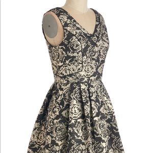 ModCloth champagne dress NWT size medium